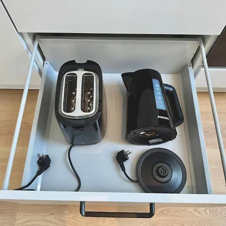 Gemuetliches Dach-apartment In Der Stadt - Adam - Lägenhet *